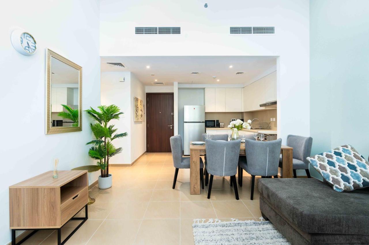 Almond Haven 2br, 2 Bath Retreat In Town Square * Dubai